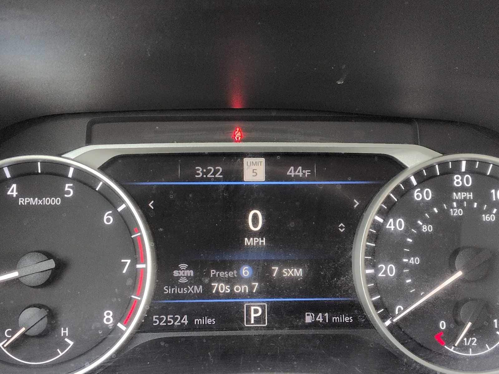 Thumbnail: 2020 Nissan Sentra - 29