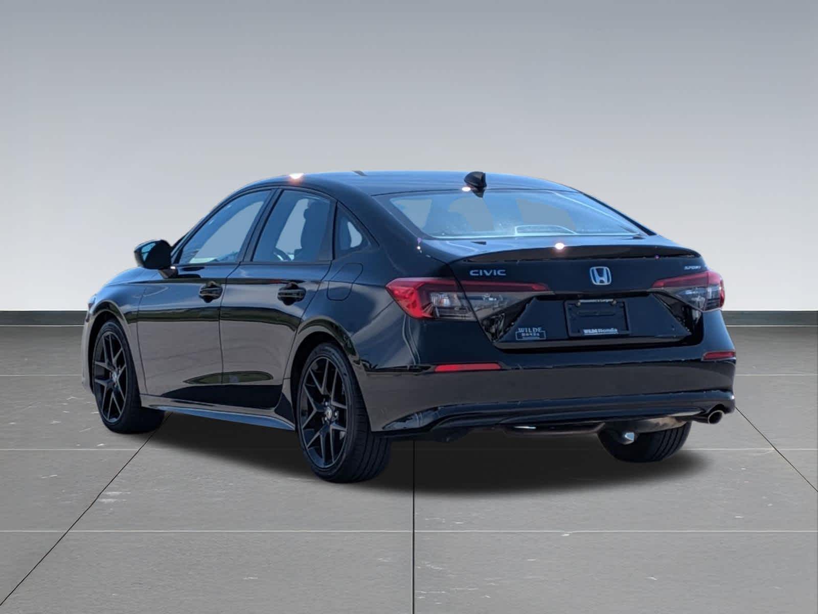 Thumbnail: 2023 Honda Civic - 3