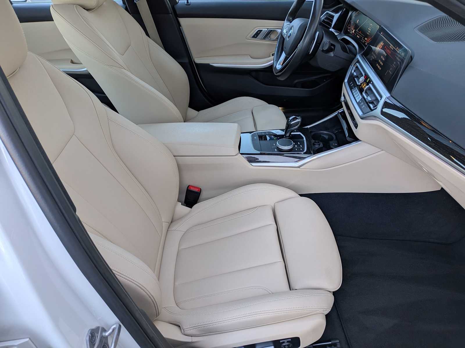 Thumbnail: 2021 BMW 3 Series - 22