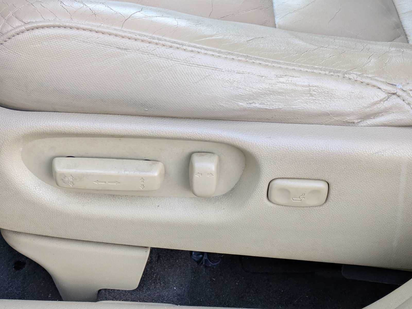 Thumbnail: 2011 Honda CR-V - 16