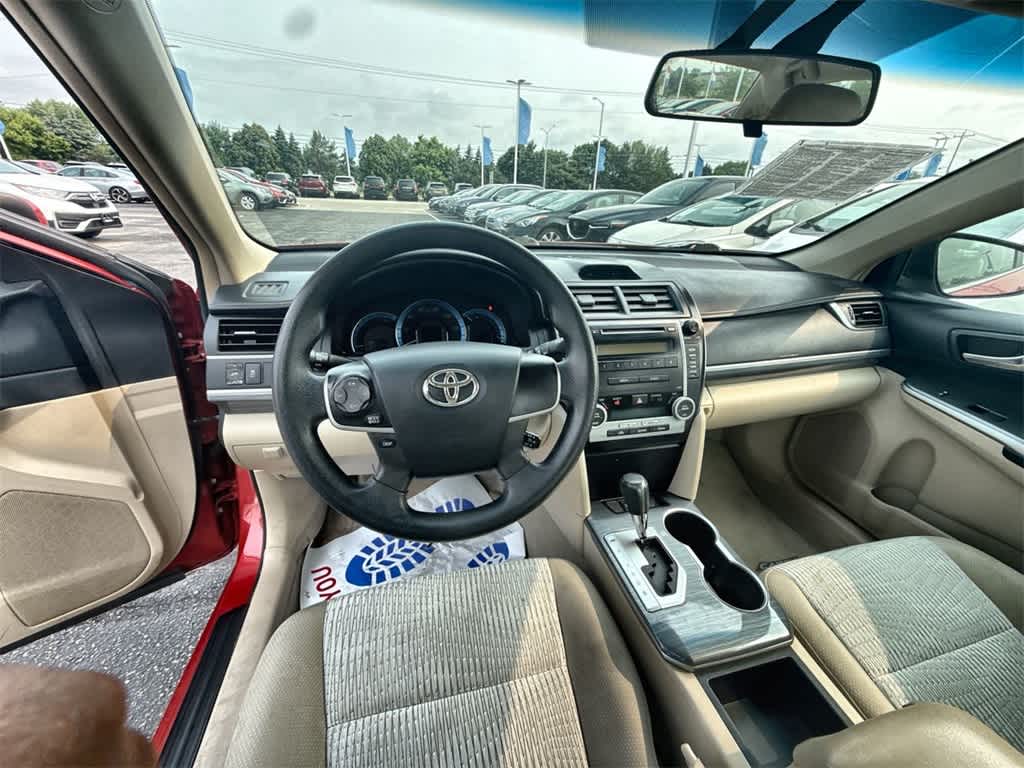 Thumbnail: 2012 Toyota Camry - 13