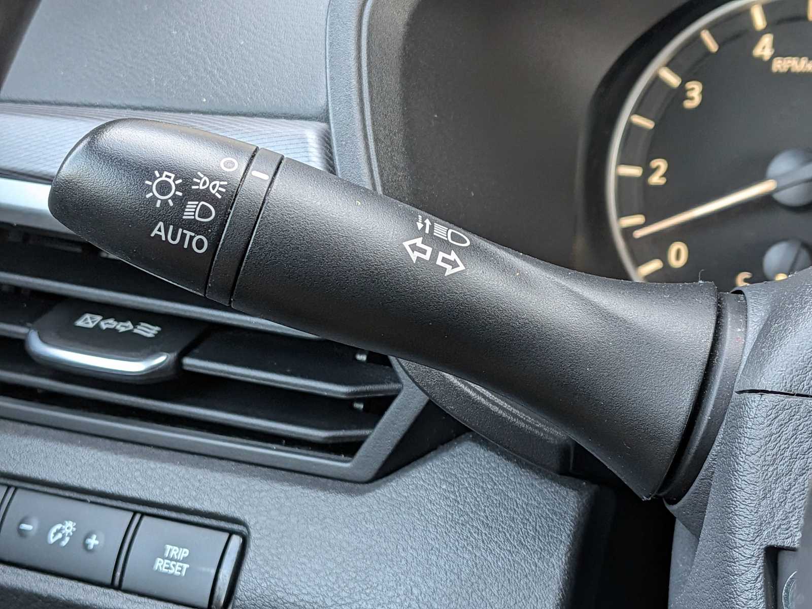 Thumbnail: 2025 Nissan Altima - 28