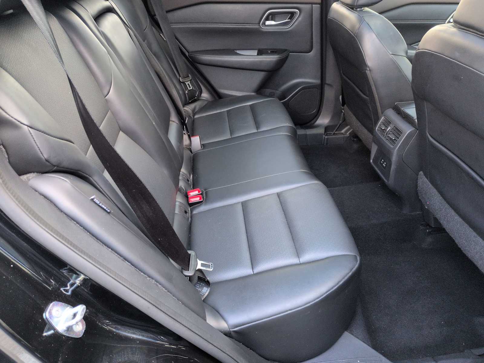 Thumbnail: 2021 Nissan Rogue - 19