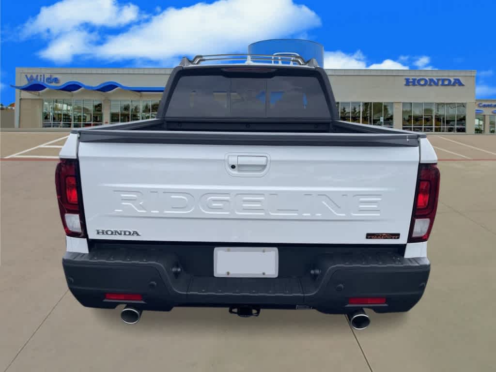 2025 Honda Ridgeline TrailSport photo 3