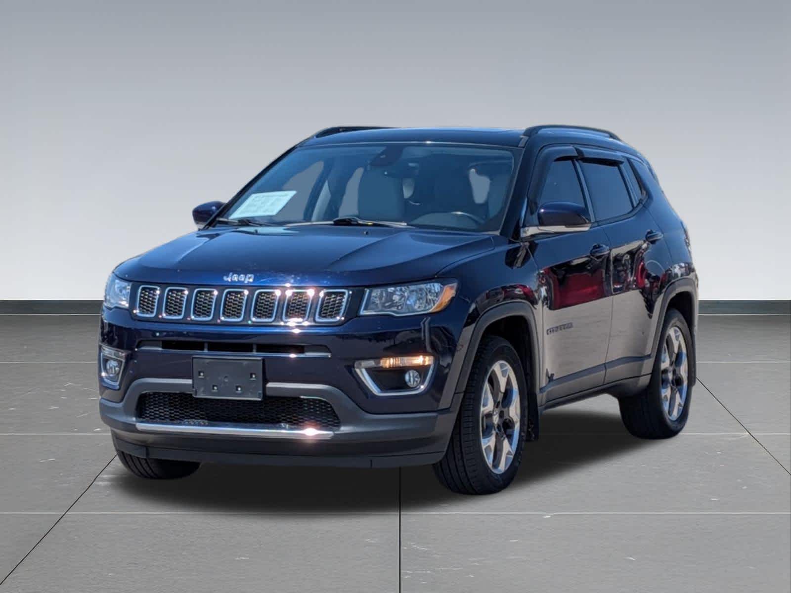 Thumbnail: 2018 Jeep Compass - 9