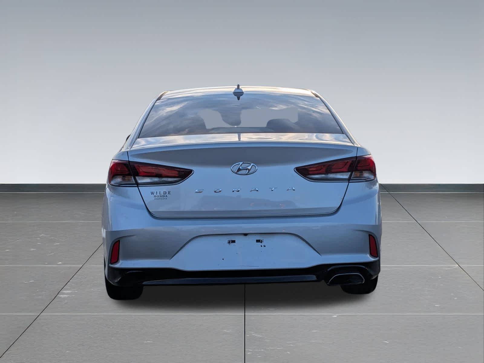 Thumbnail: 2018 Hyundai Sonata - 5
