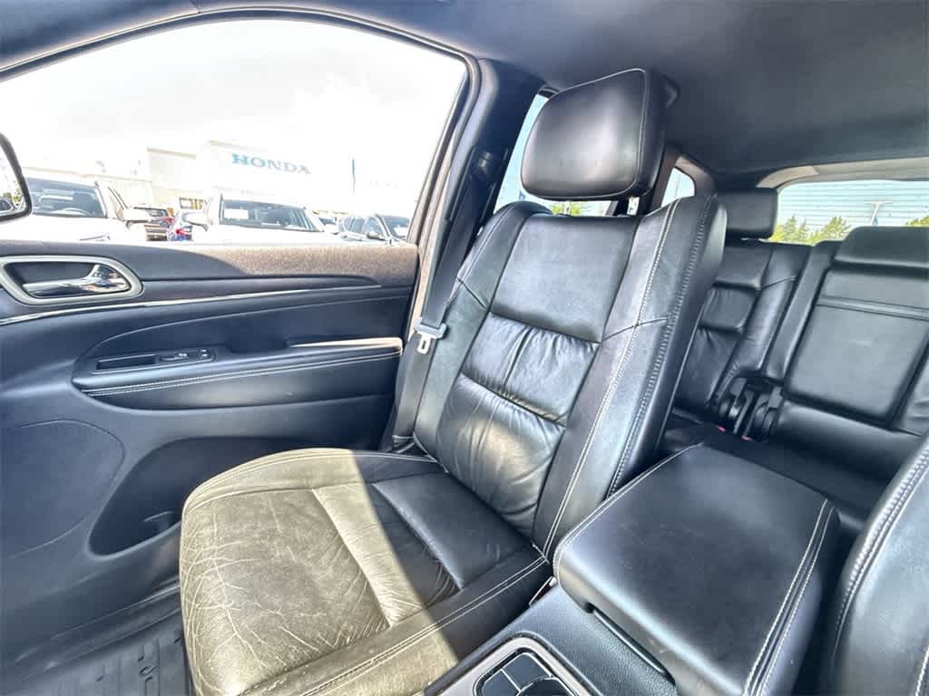 Thumbnail: 2015 Jeep Grand Cherokee - 20