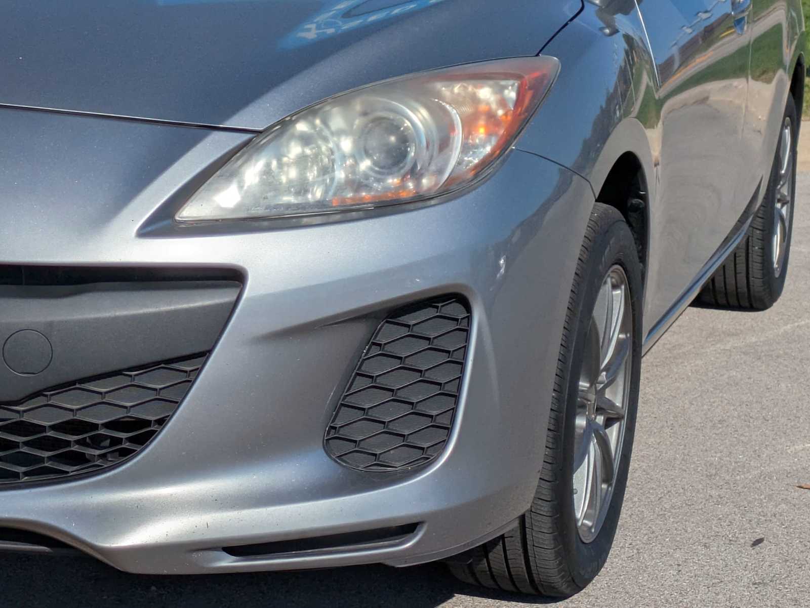 Thumbnail: 2013 Mazda Mazda3 - 10