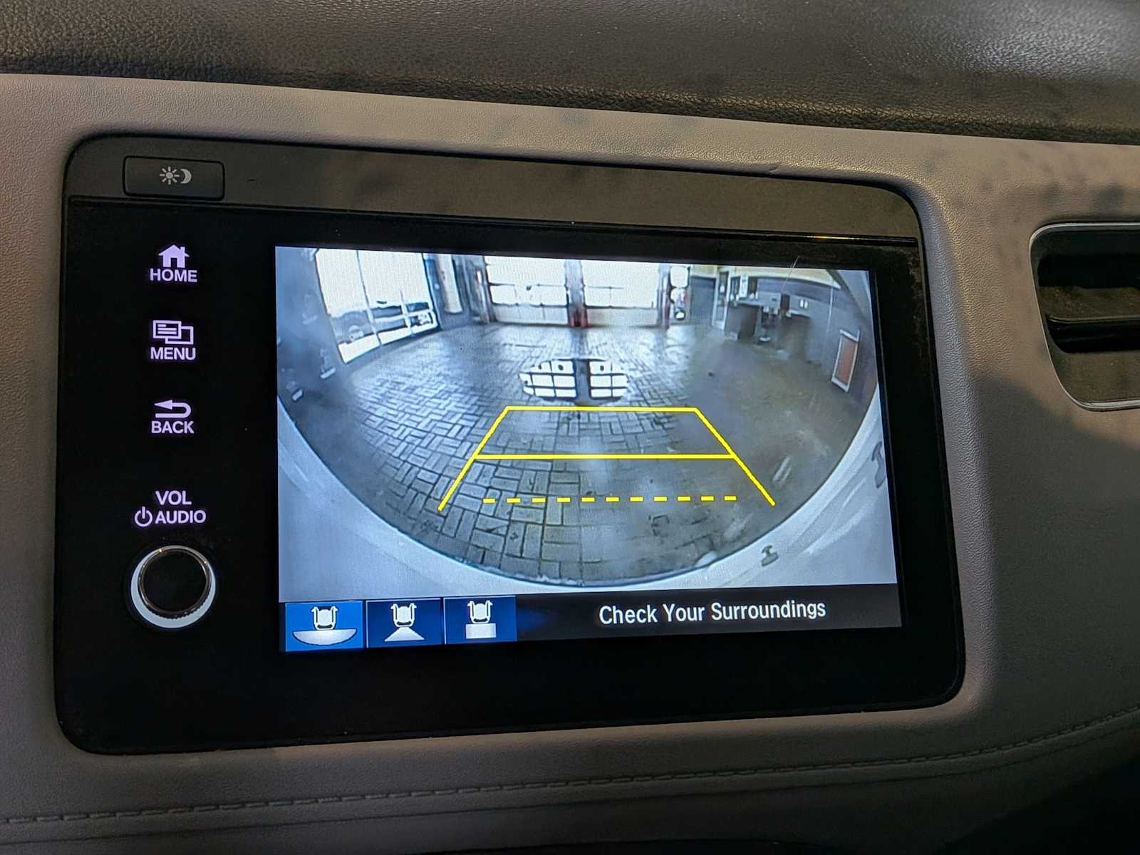 Thumbnail: 2019 Honda HR-V - 28