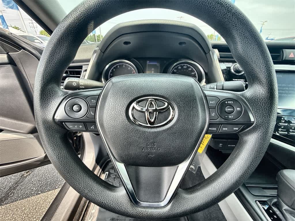 2019 Toyota Camry LE 20