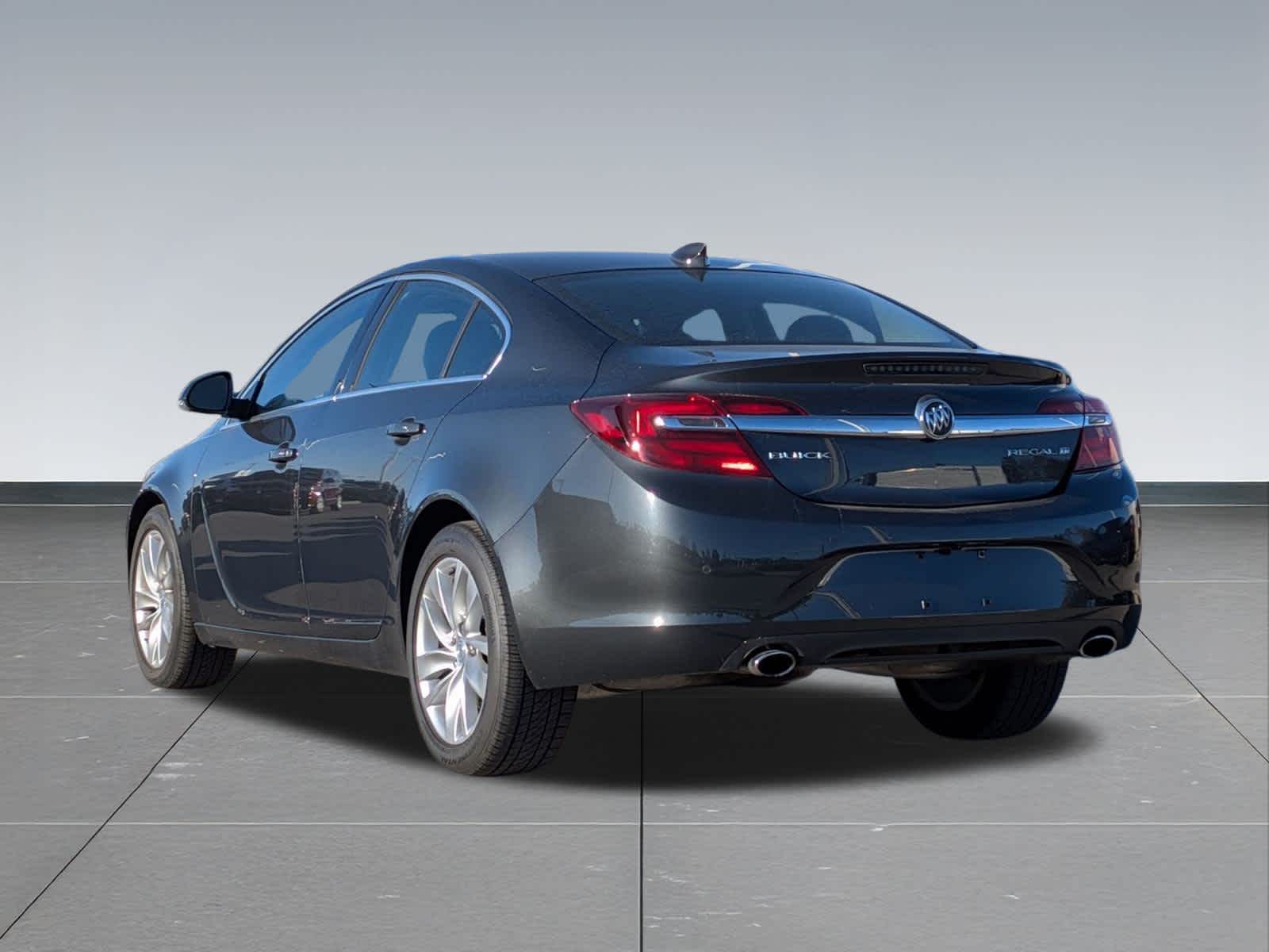 Thumbnail: 2016 Buick Regal - 4