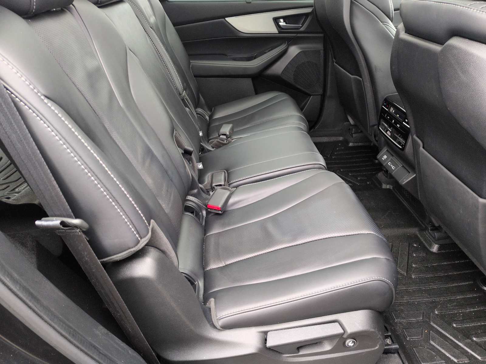 Thumbnail: 2023 Acura MDX - 21