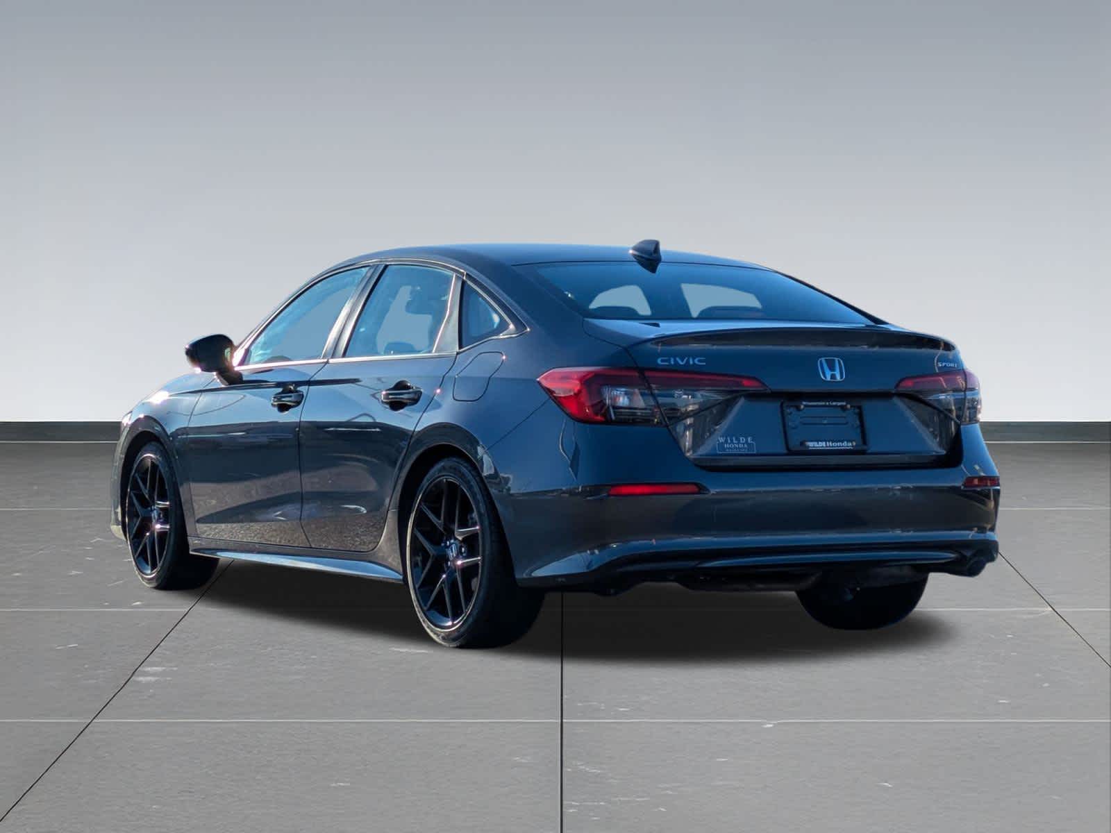 Thumbnail: 2024 Honda Civic - 4