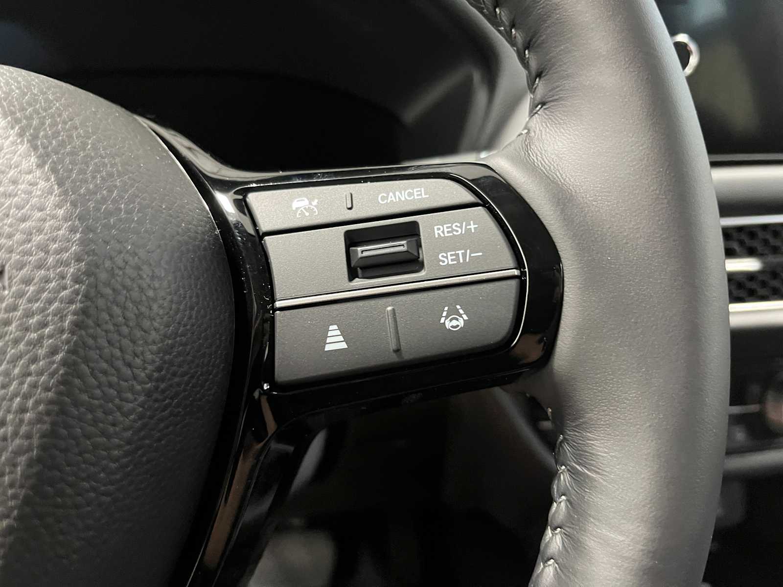 Thumbnail: 2026 Honda HR-V - 18