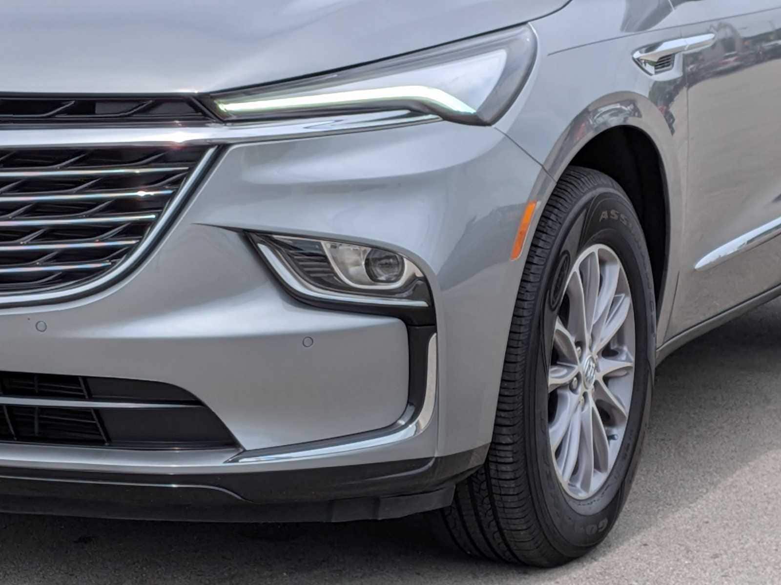 2024 Buick Enclave Essence - Photo 11