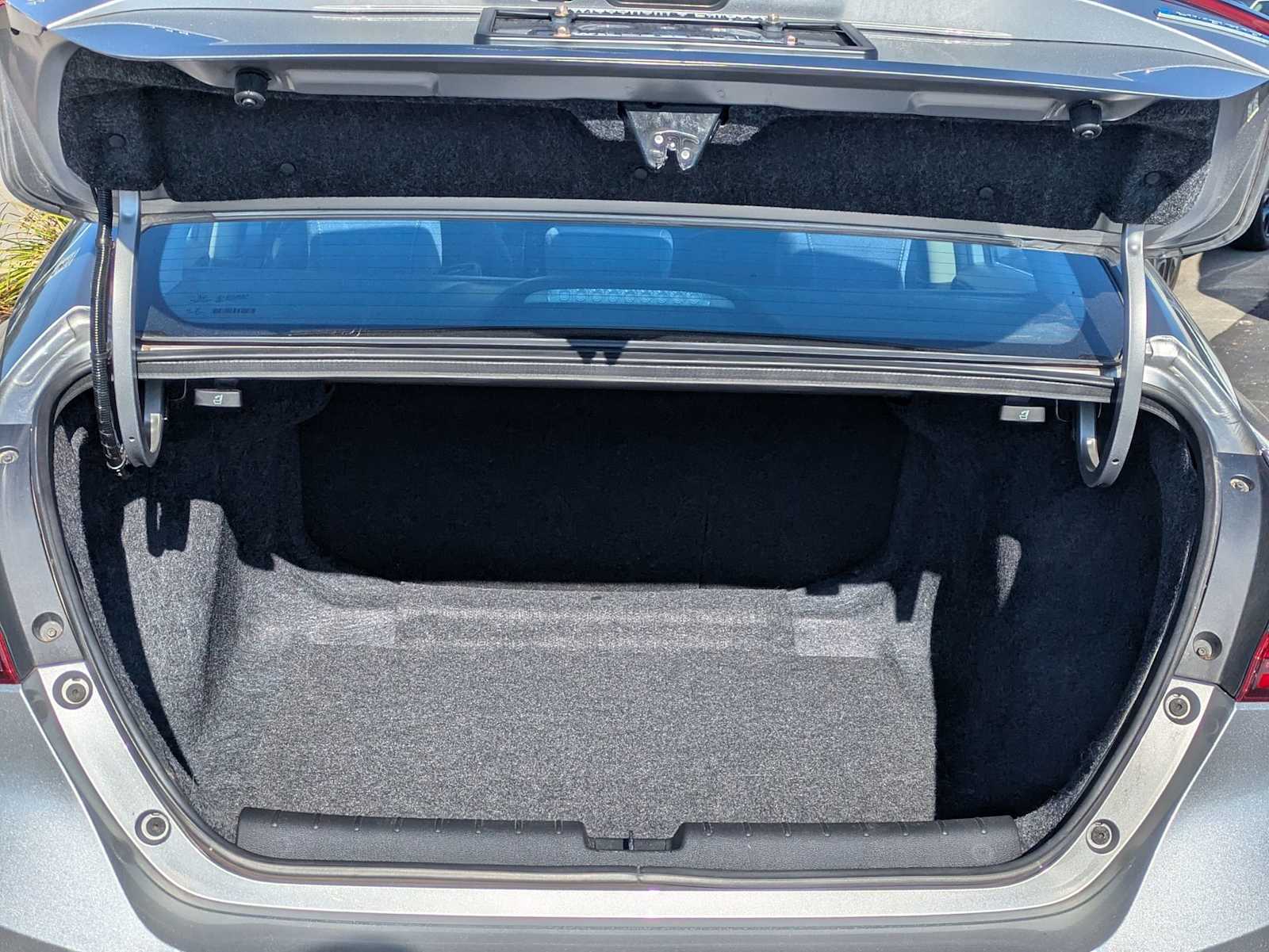 Thumbnail: 2020 Honda Insight - 29