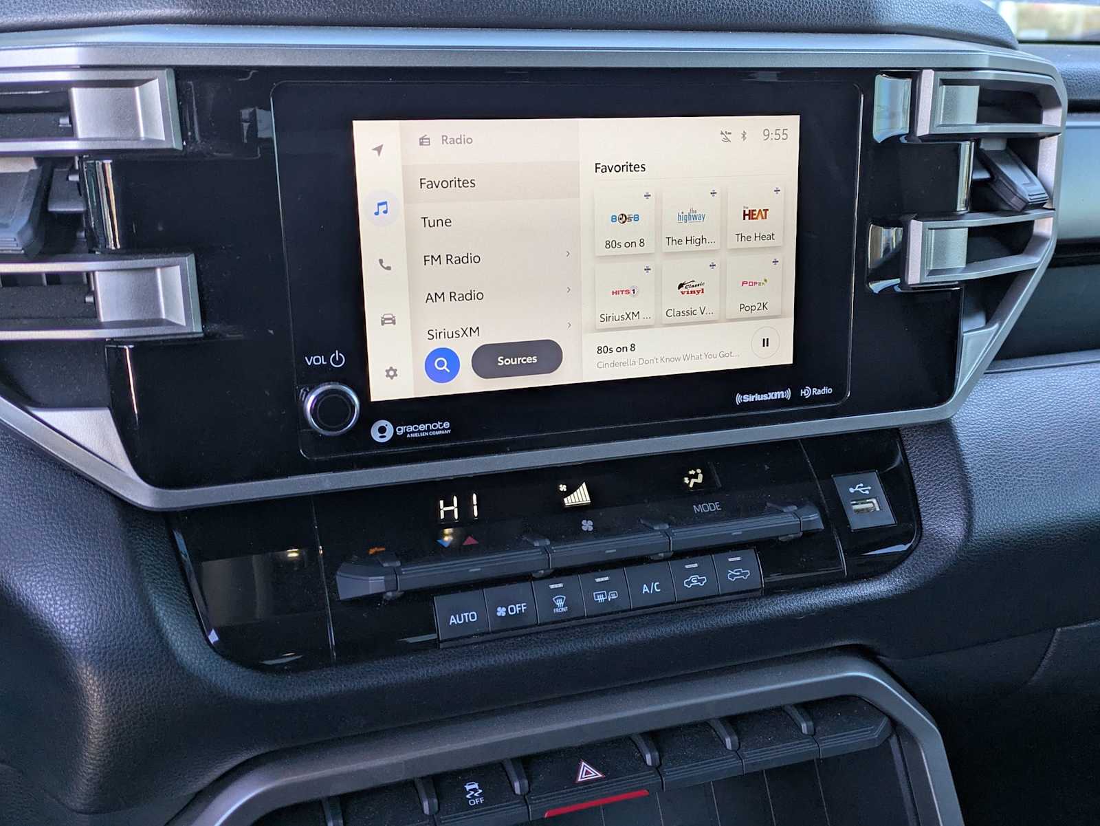 Thumbnail: 2023 Toyota Tundra - 25