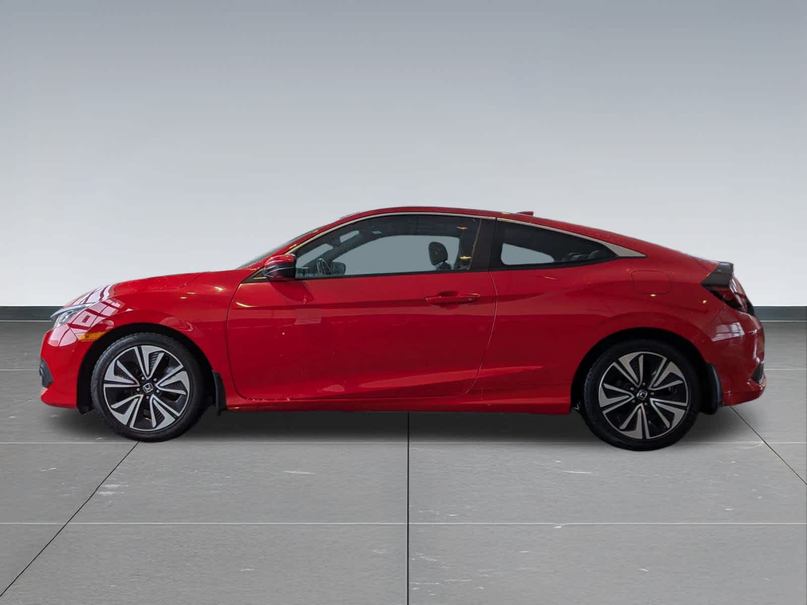 Thumbnail: 2016 Honda Civic - 3