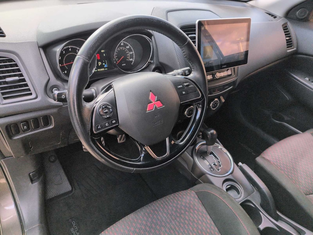 Used 2017 Mitsubishi Outlander Sport 2.4 SE CUV