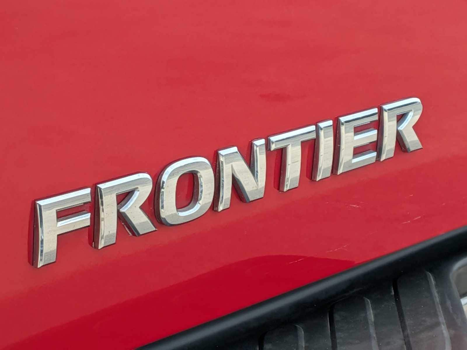 Thumbnail: 2011 Nissan Frontier - 11