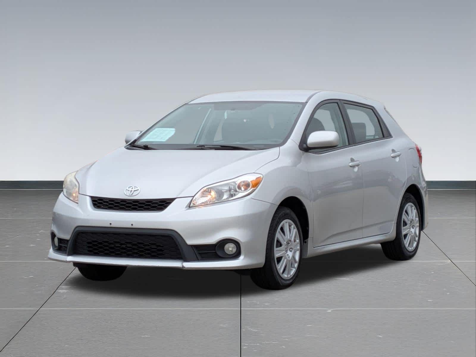 Thumbnail: 2013 Toyota Matrix - 9