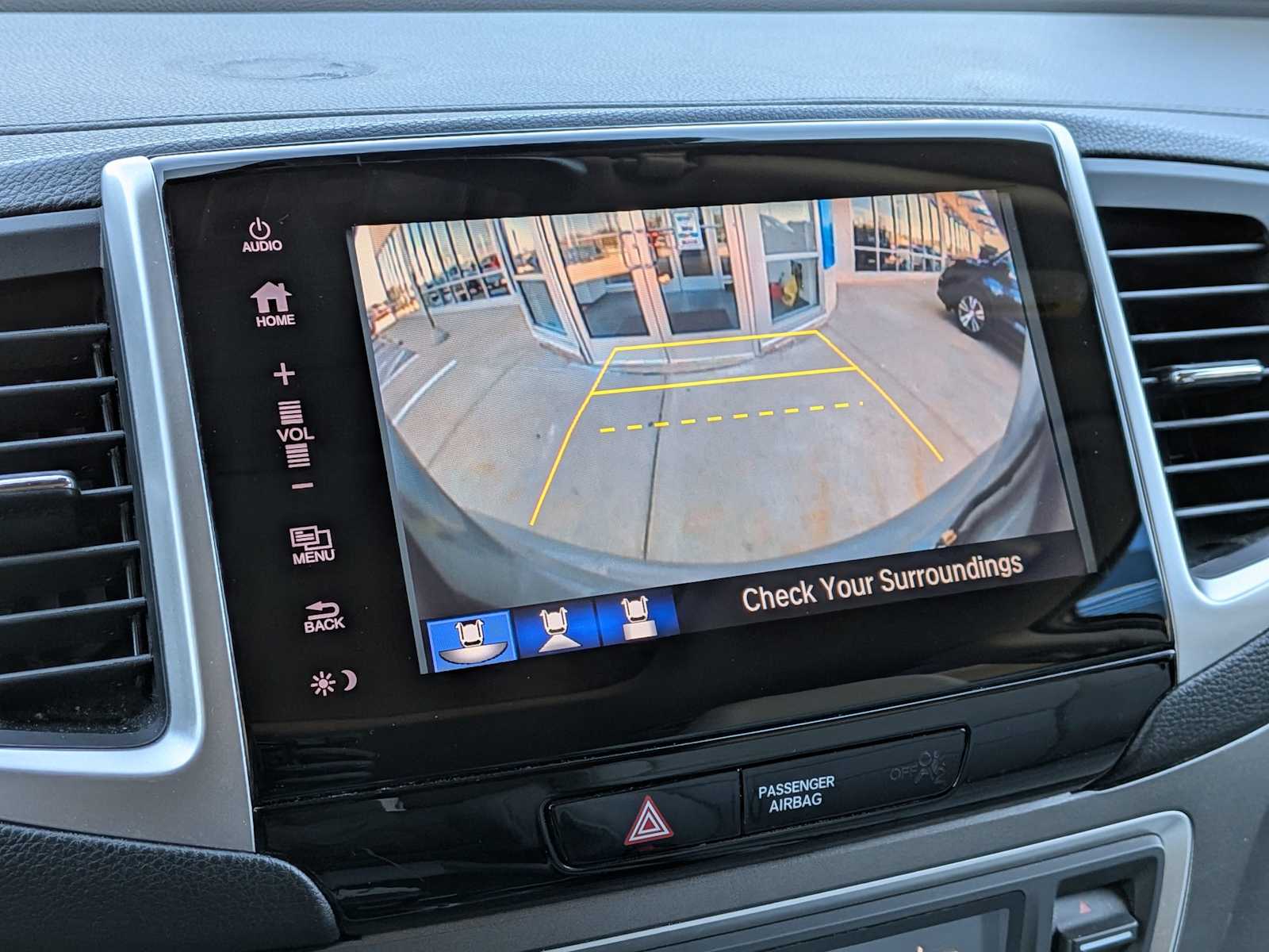 Thumbnail: 2018 Honda Pilot - 29