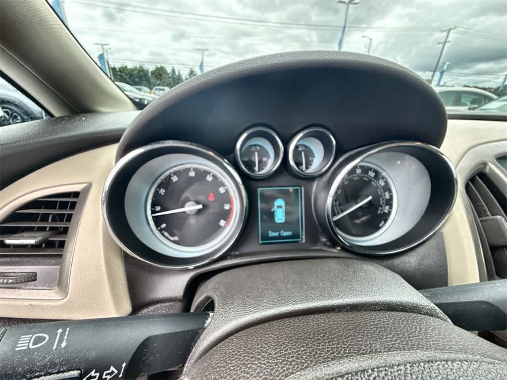 Thumbnail: 2014 Buick Verano - 31