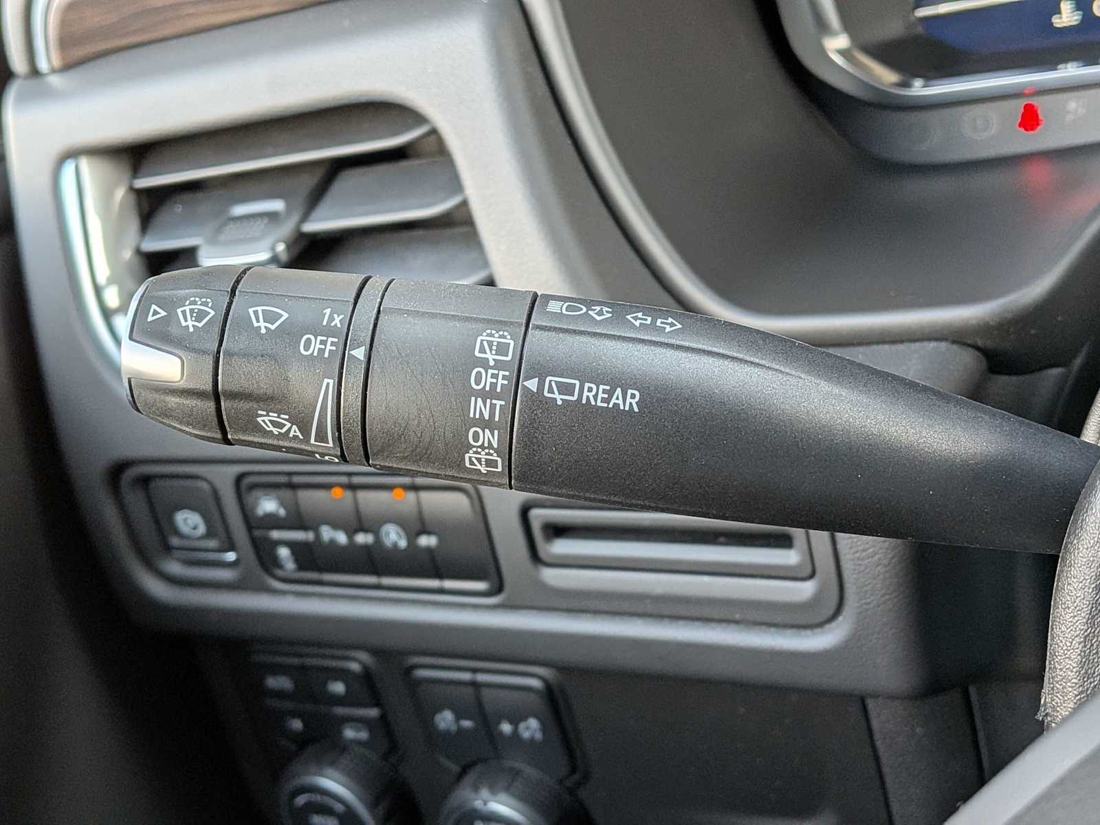 Thumbnail: 2023 Chevrolet Tahoe - 26