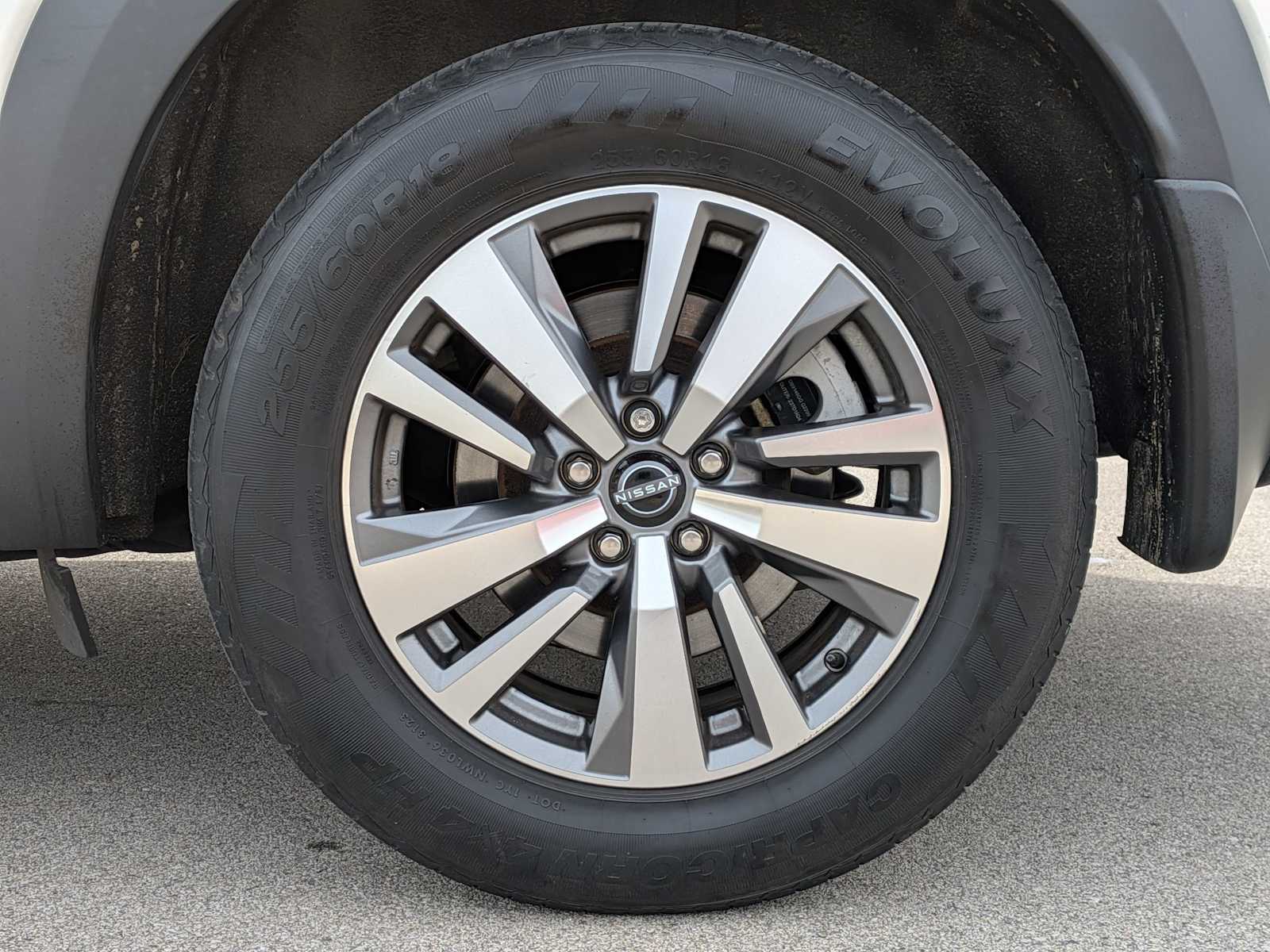 Thumbnail: 2023 Nissan Pathfinder - 13