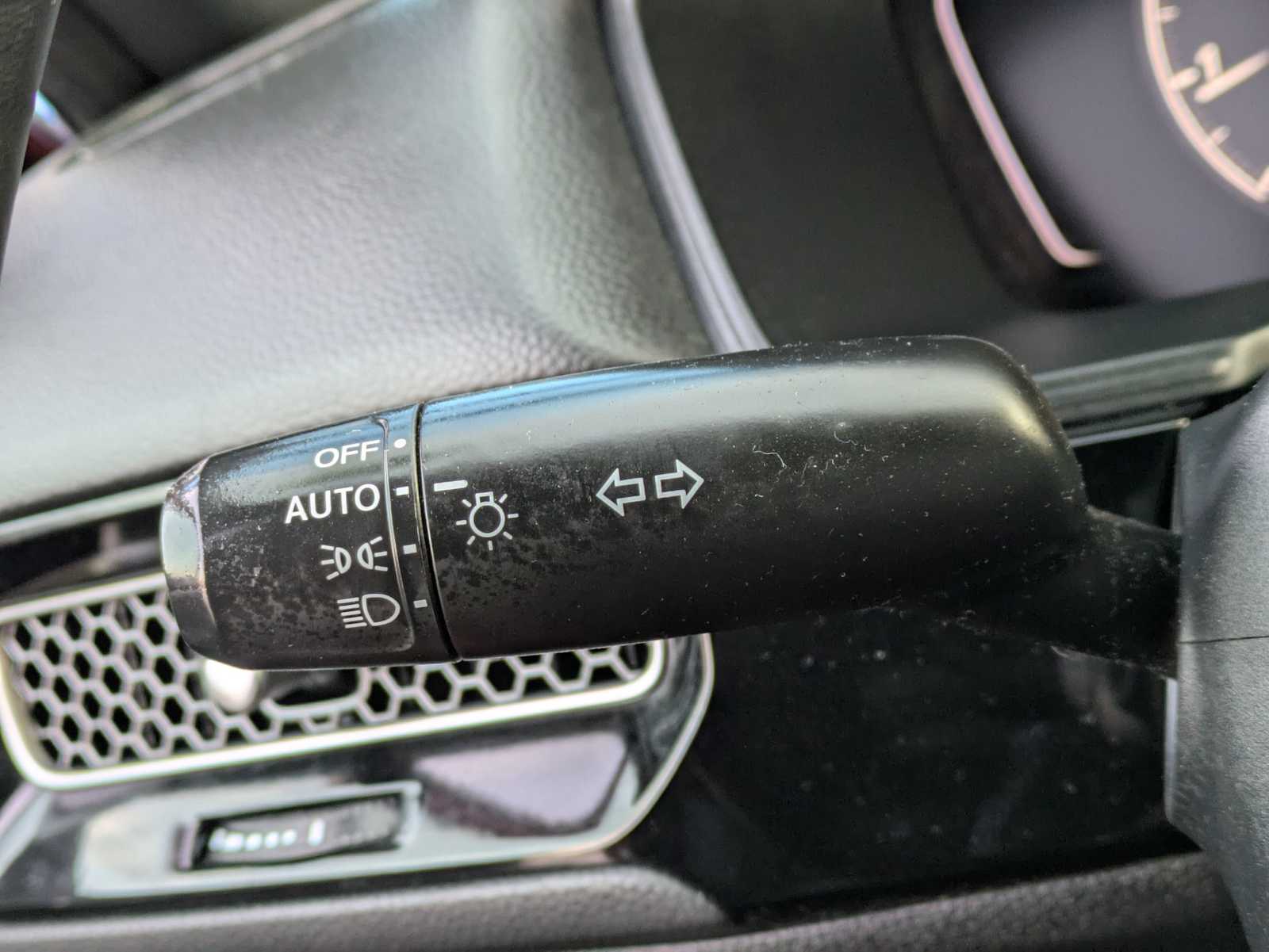 Thumbnail: 2023 Honda Civic - 23