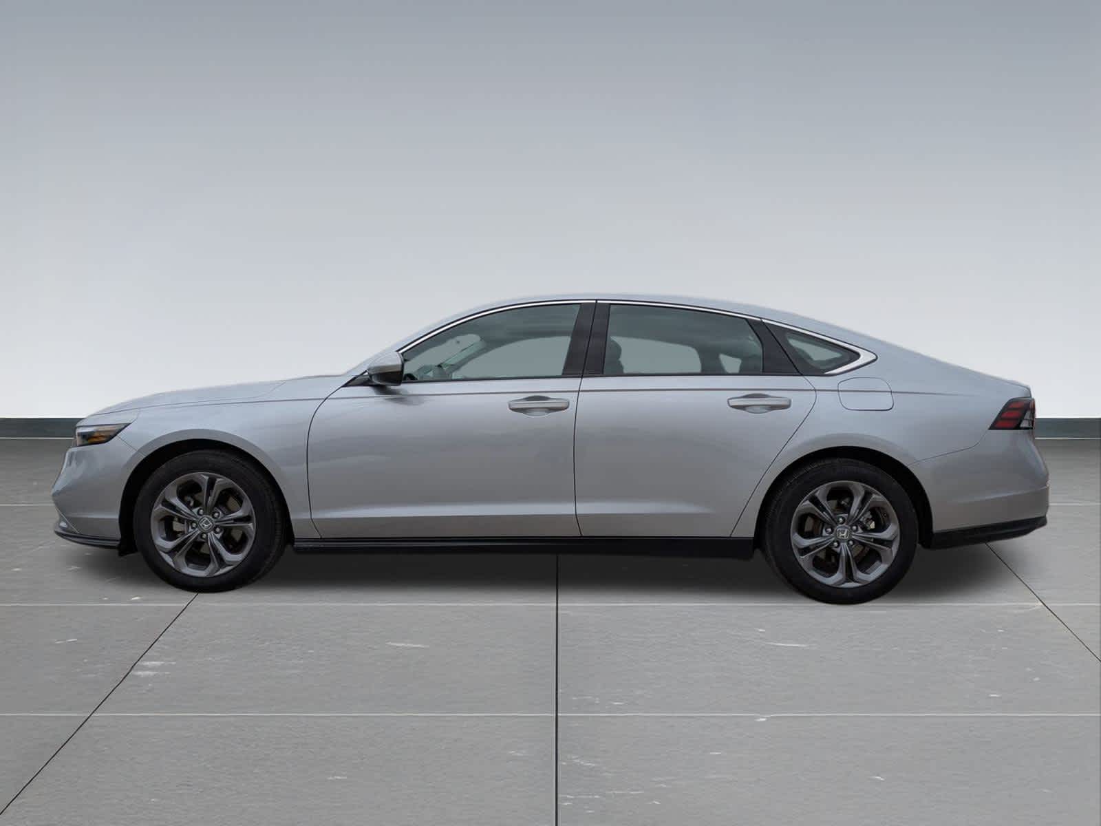 Thumbnail: 2023 Honda Accord - 3