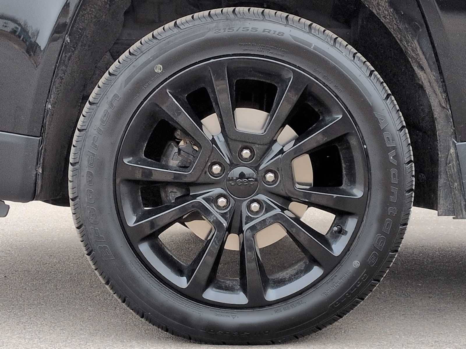 Thumbnail: 2015 Jeep Compass - 14