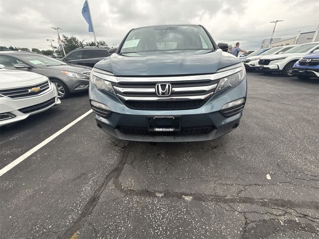 Thumbnail: 2016 Honda Pilot - 9