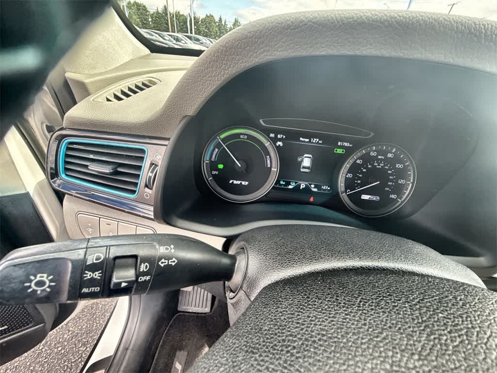 Thumbnail: 2019 Kia Niro - 25