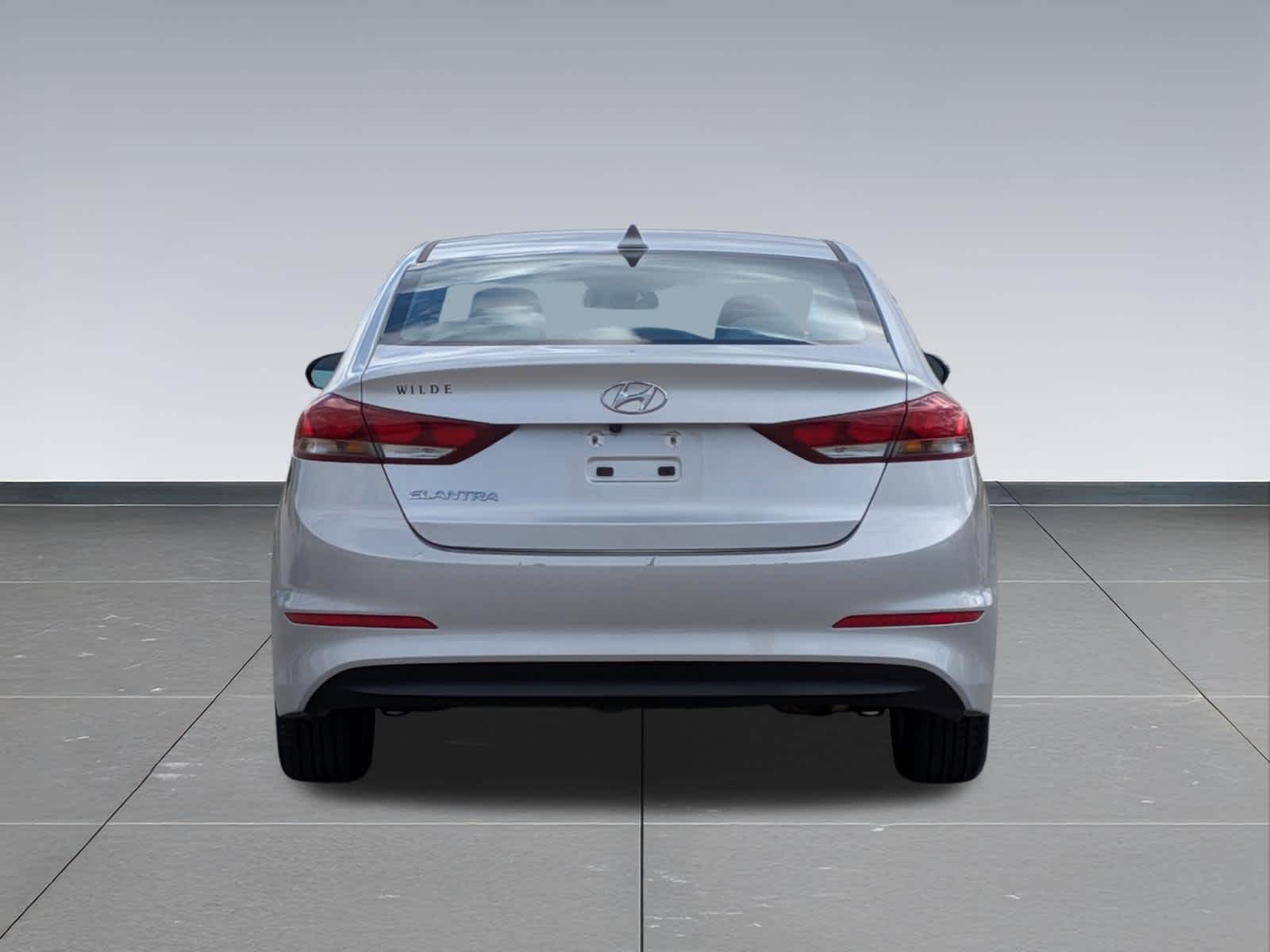 Thumbnail: 2018 Hyundai Elantra - 27