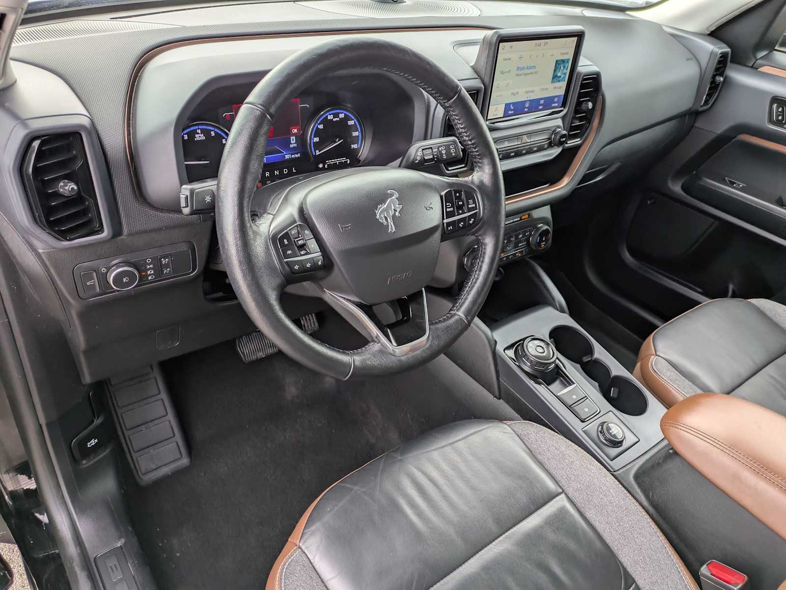 Thumbnail: 2022 Ford Bronco Sport - 2