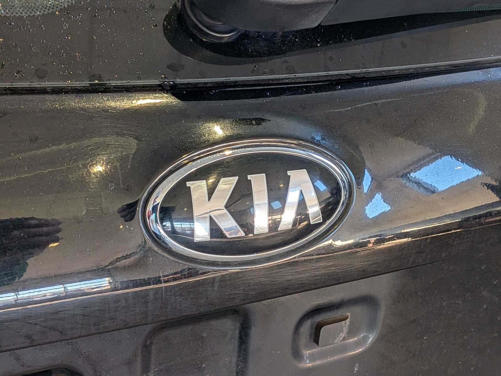 Thumbnail: 2017 Kia Forte - 9