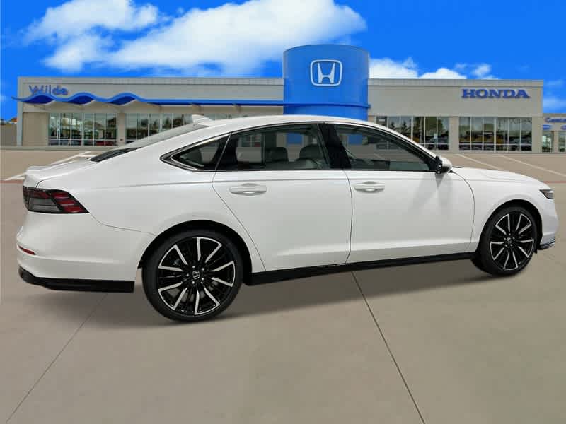 Thumbnail: 2025 Honda Accord - 8