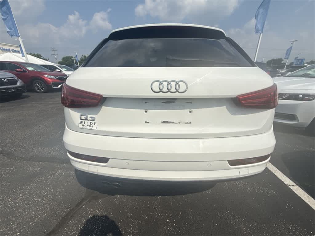 Thumbnail: 2018 Audi Q3 - 12