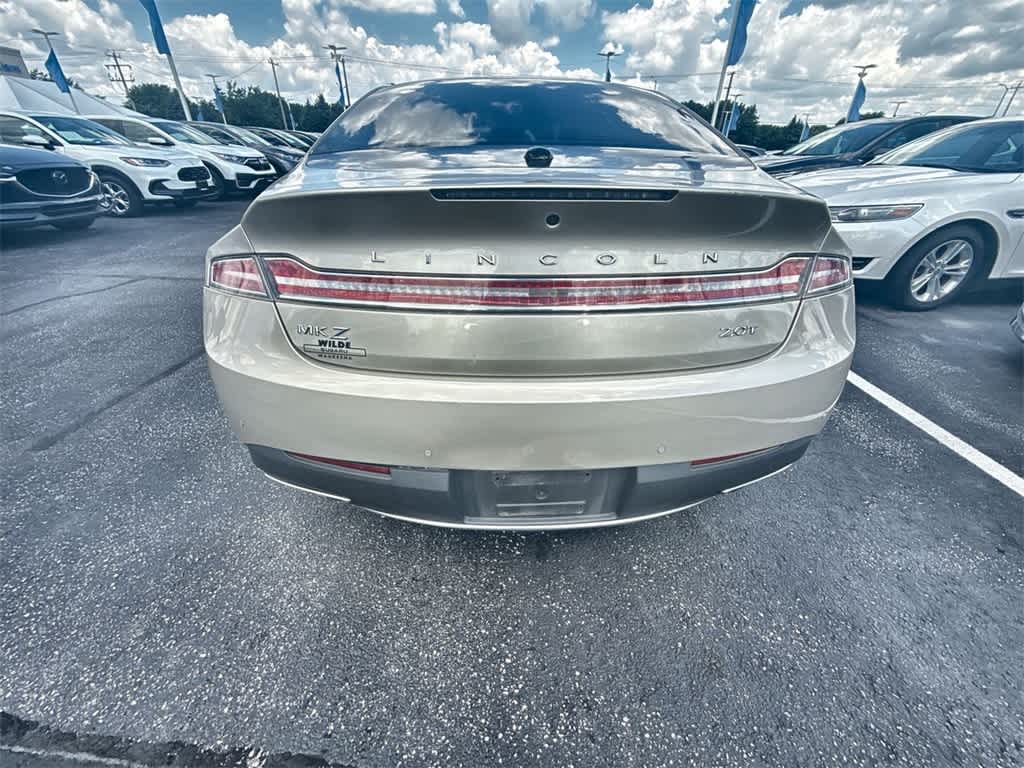 Thumbnail: 2017 Lincoln MKZ - 12