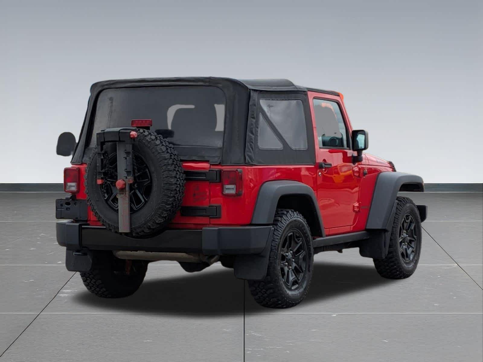 Thumbnail: 2016 Jeep Wrangler - 6