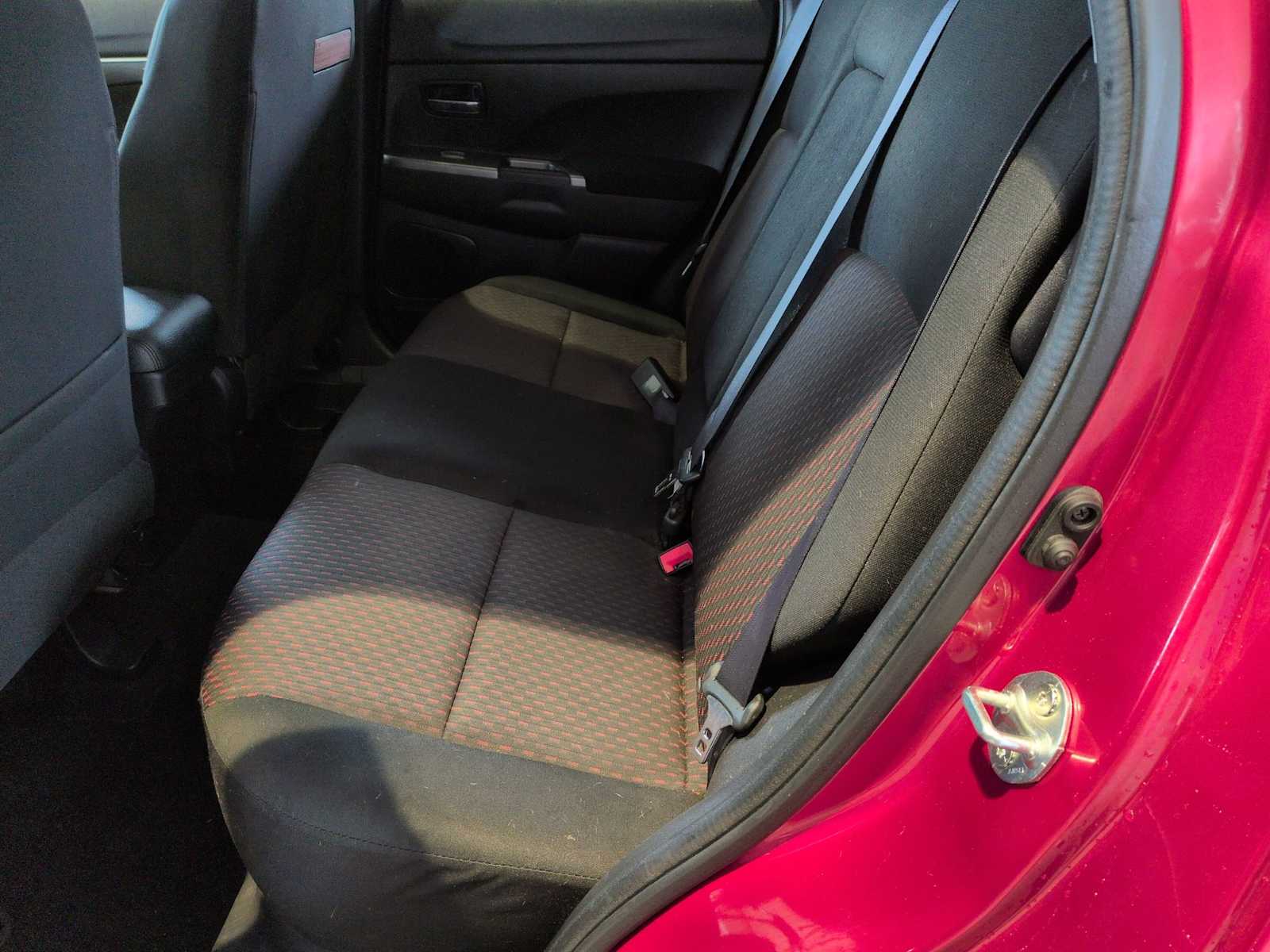 Thumbnail: 2018 Mitsubishi Outlander Sport - 18