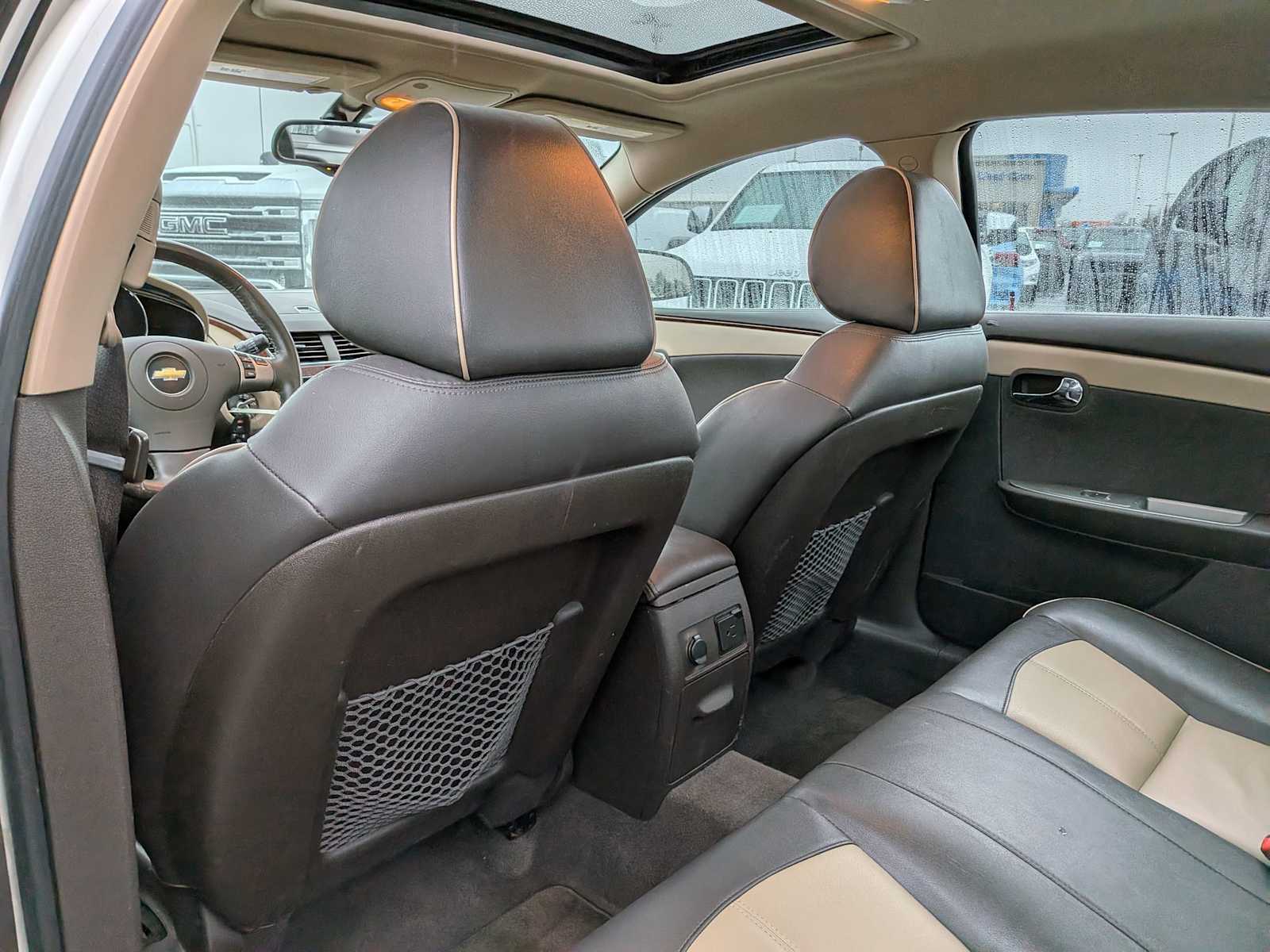 Thumbnail: 2012 Chevrolet Malibu - 17