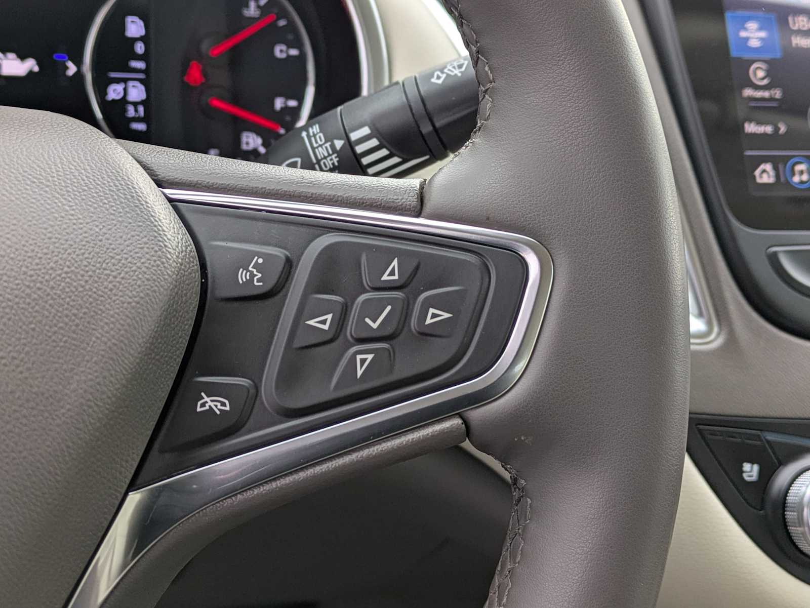 Thumbnail: 2024 Chevrolet Malibu - 23