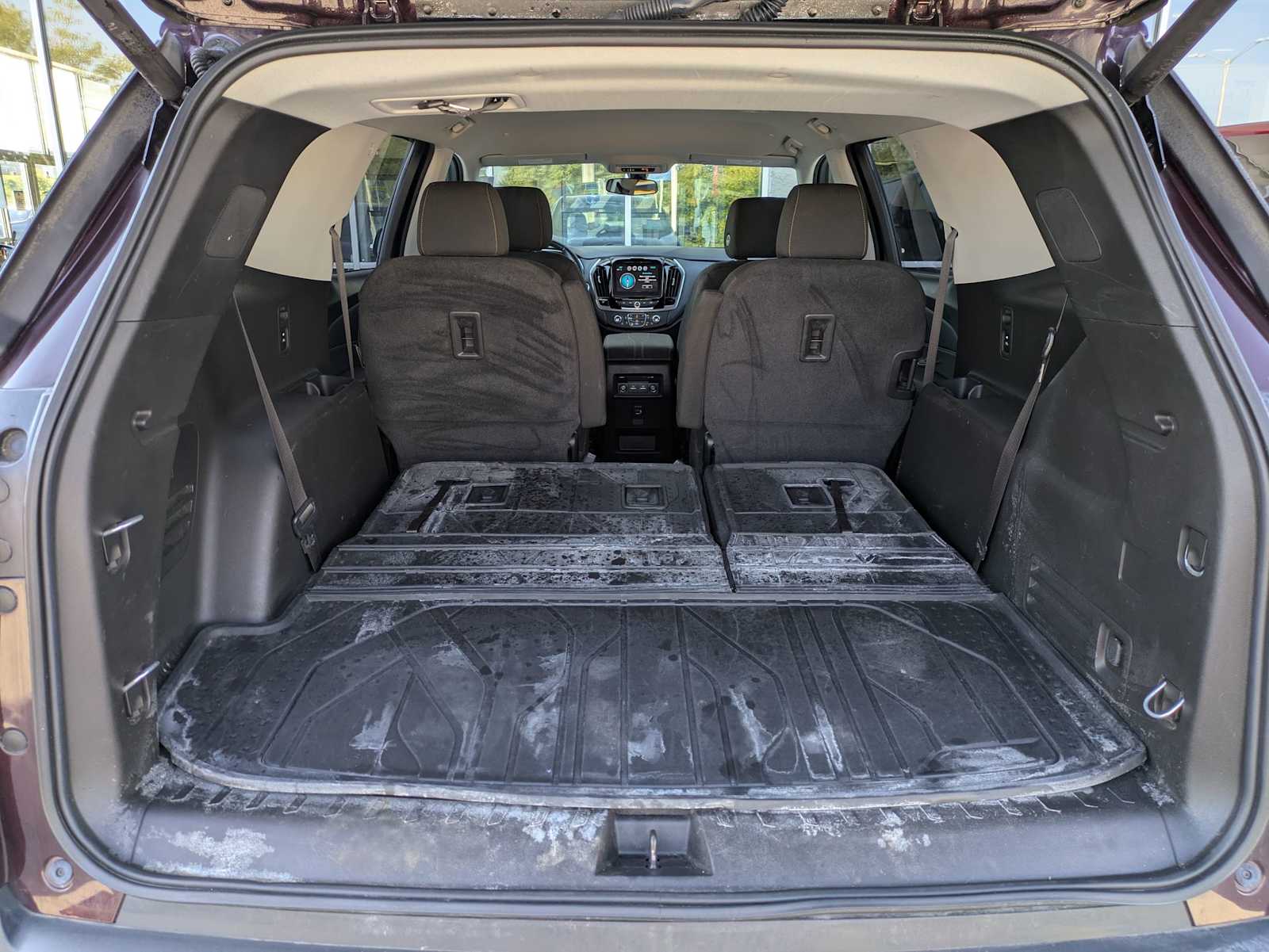 Thumbnail: 2019 Chevrolet Traverse - 31