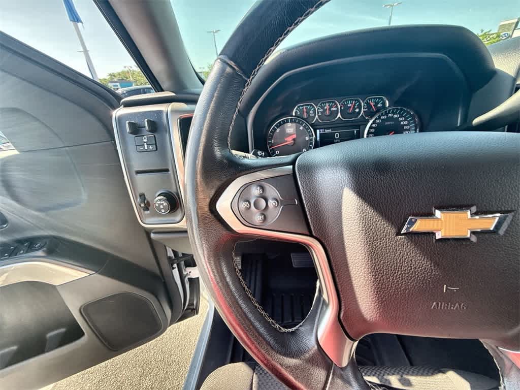 Thumbnail: 2019 Chevrolet Silverado 1500 - 22