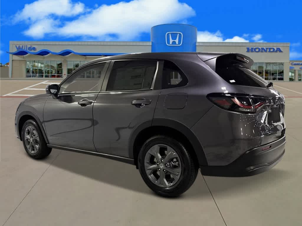 2026 Honda HR-V LX photo 3