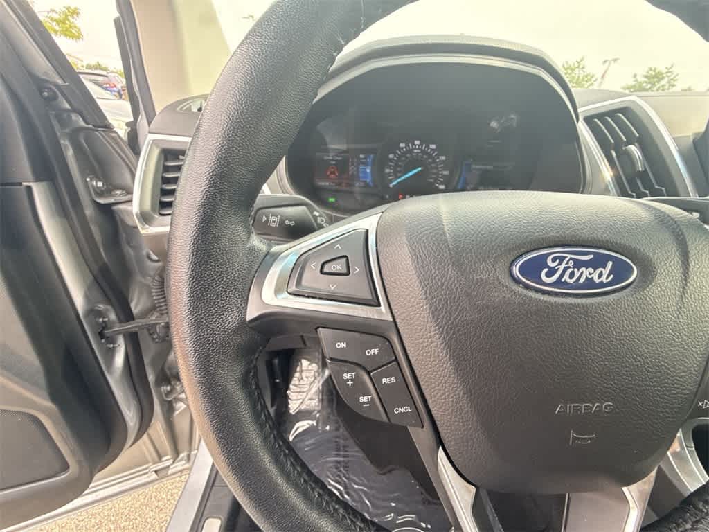 Thumbnail: 2022 Ford Edge - 22