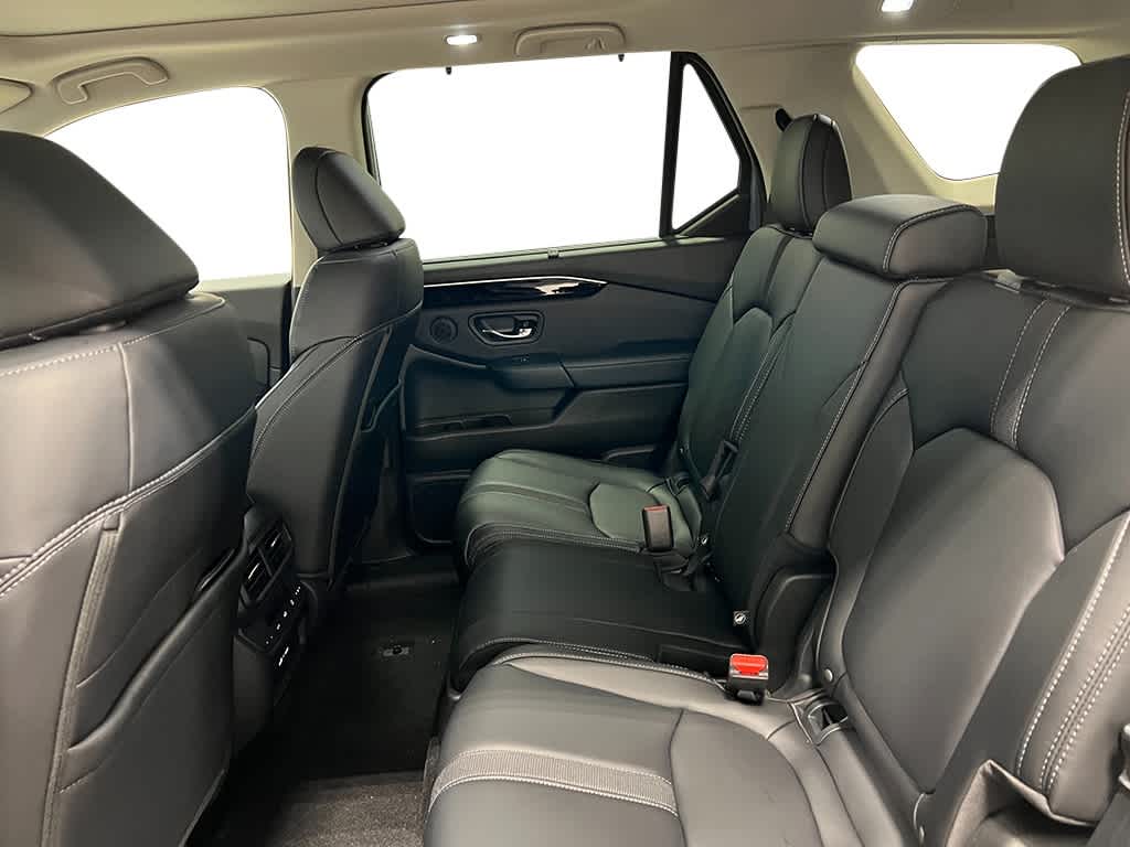 Thumbnail: 2025 Honda Pilot - 32