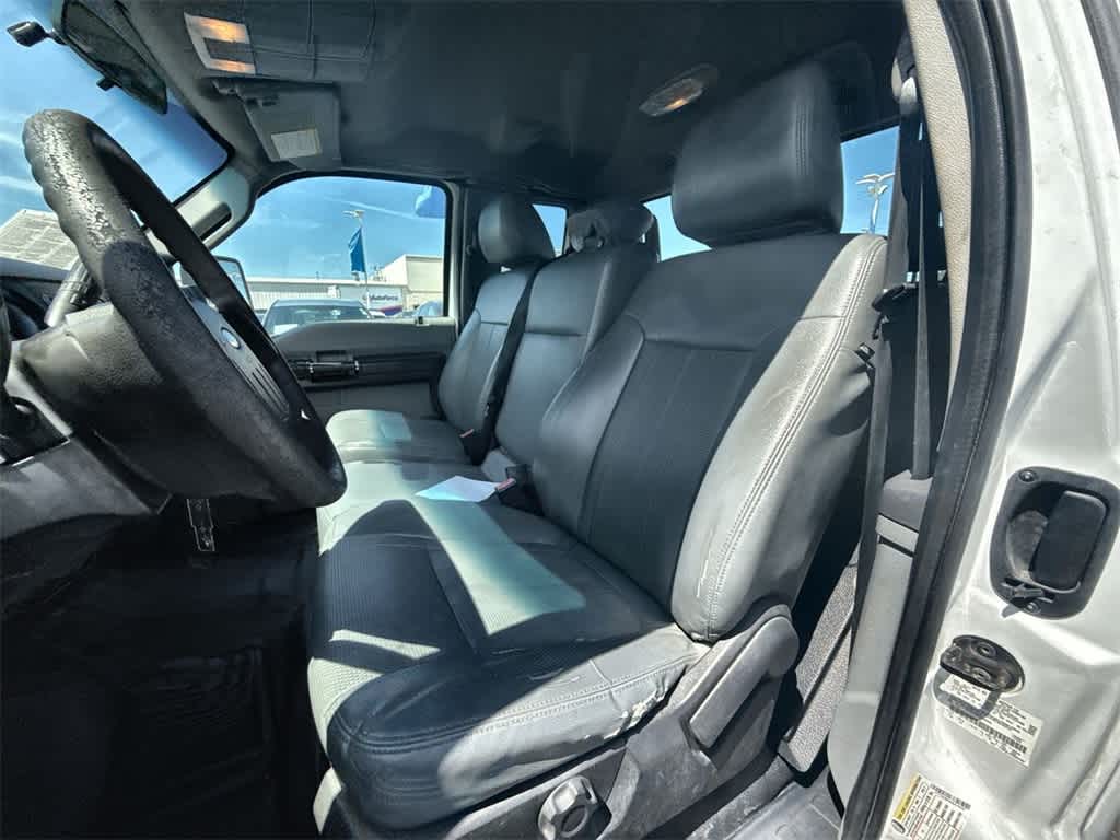 Thumbnail: 2016 Ford F-250 - 14